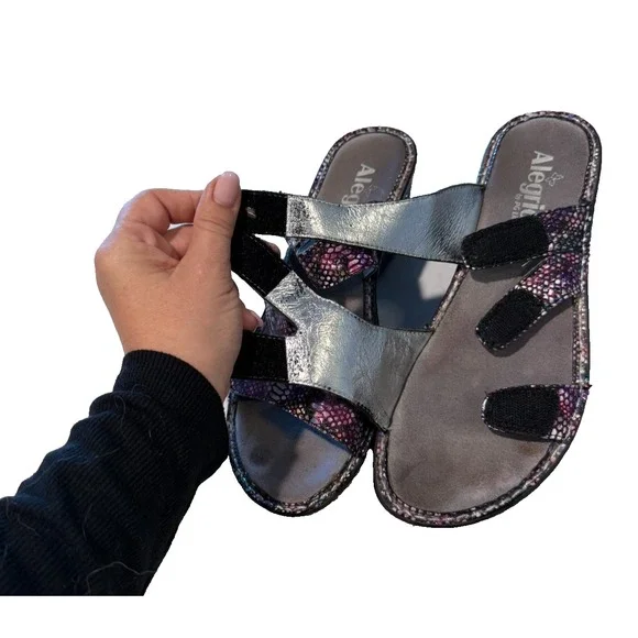Alegria Women's Sandals 38 US‎ 8 Purple Black Wedge Comfort Adjustable Straps - Picture 3 of 9